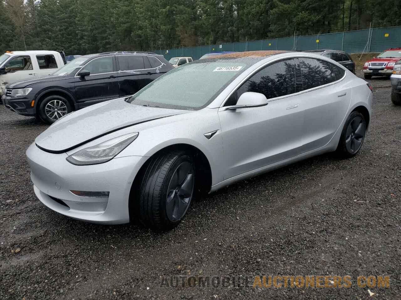 5YJ3E1EA3JF039271 TESLA MODEL 3 2018