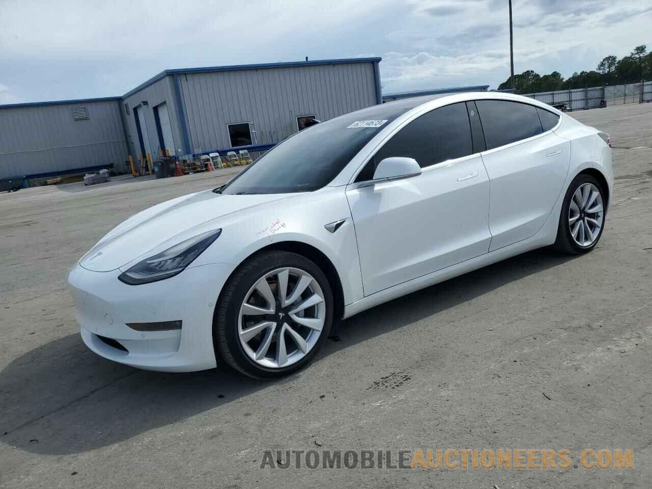 5YJ3E1EA3JF047340 TESLA MODEL 3 2018