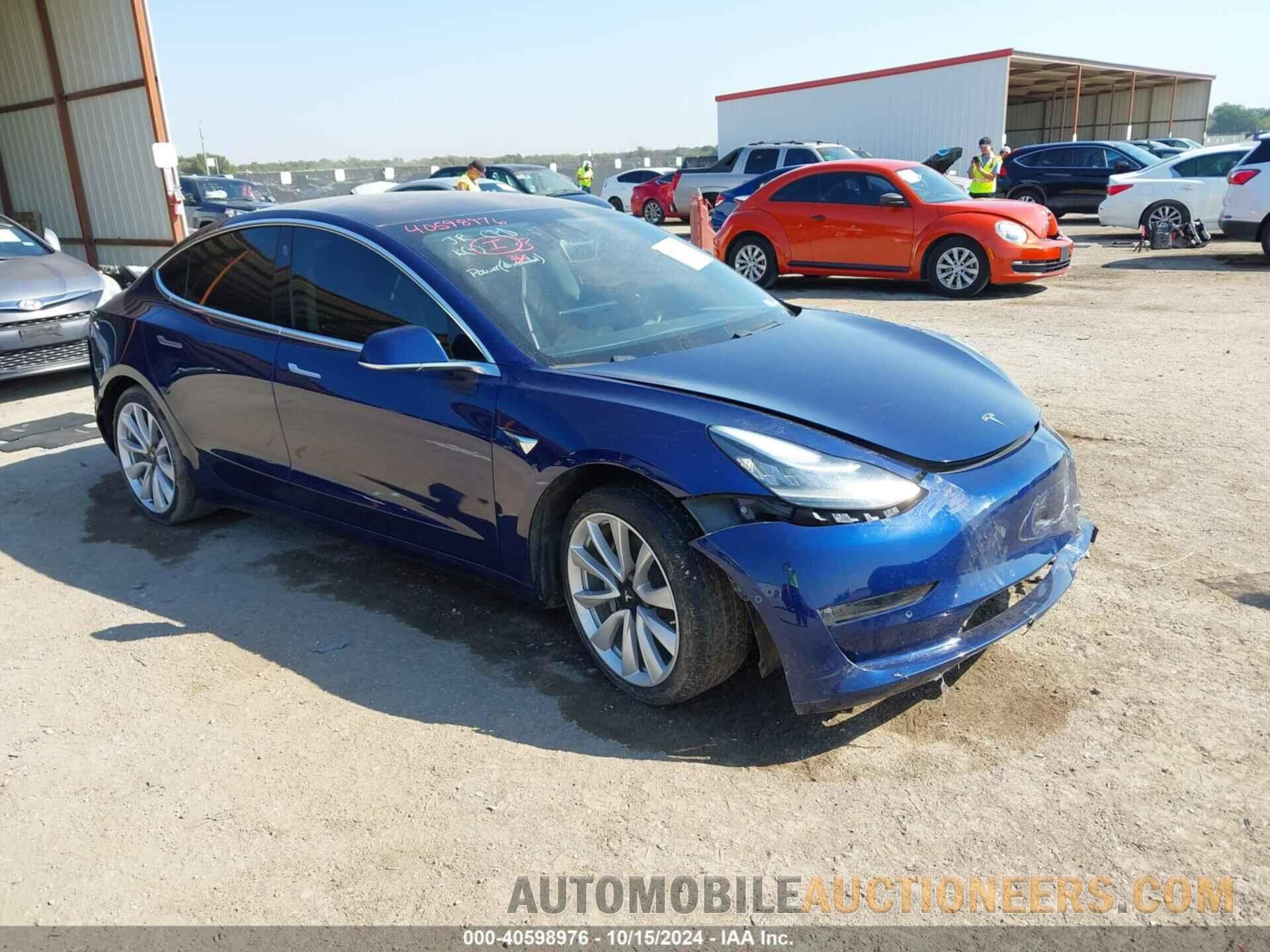 5YJ3E1EA3JF049721 TESLA MODEL 3 2018