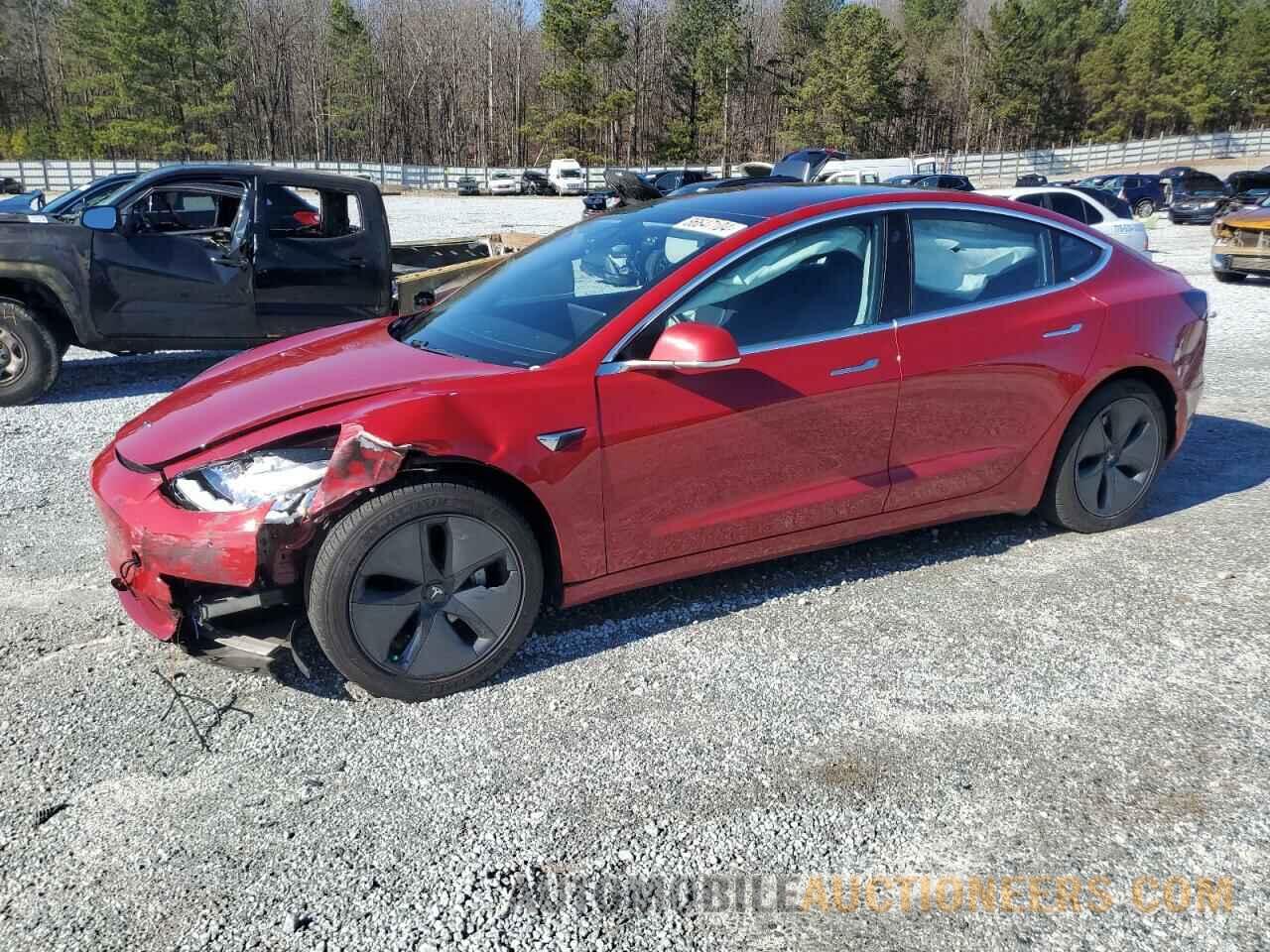 5YJ3E1EA3JF059813 TESLA MODEL 3 2018