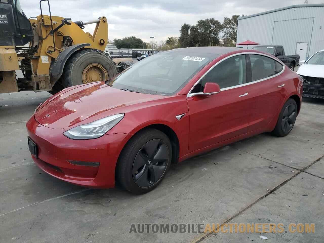 5YJ3E1EA3JF059827 TESLA MODEL 3 2018