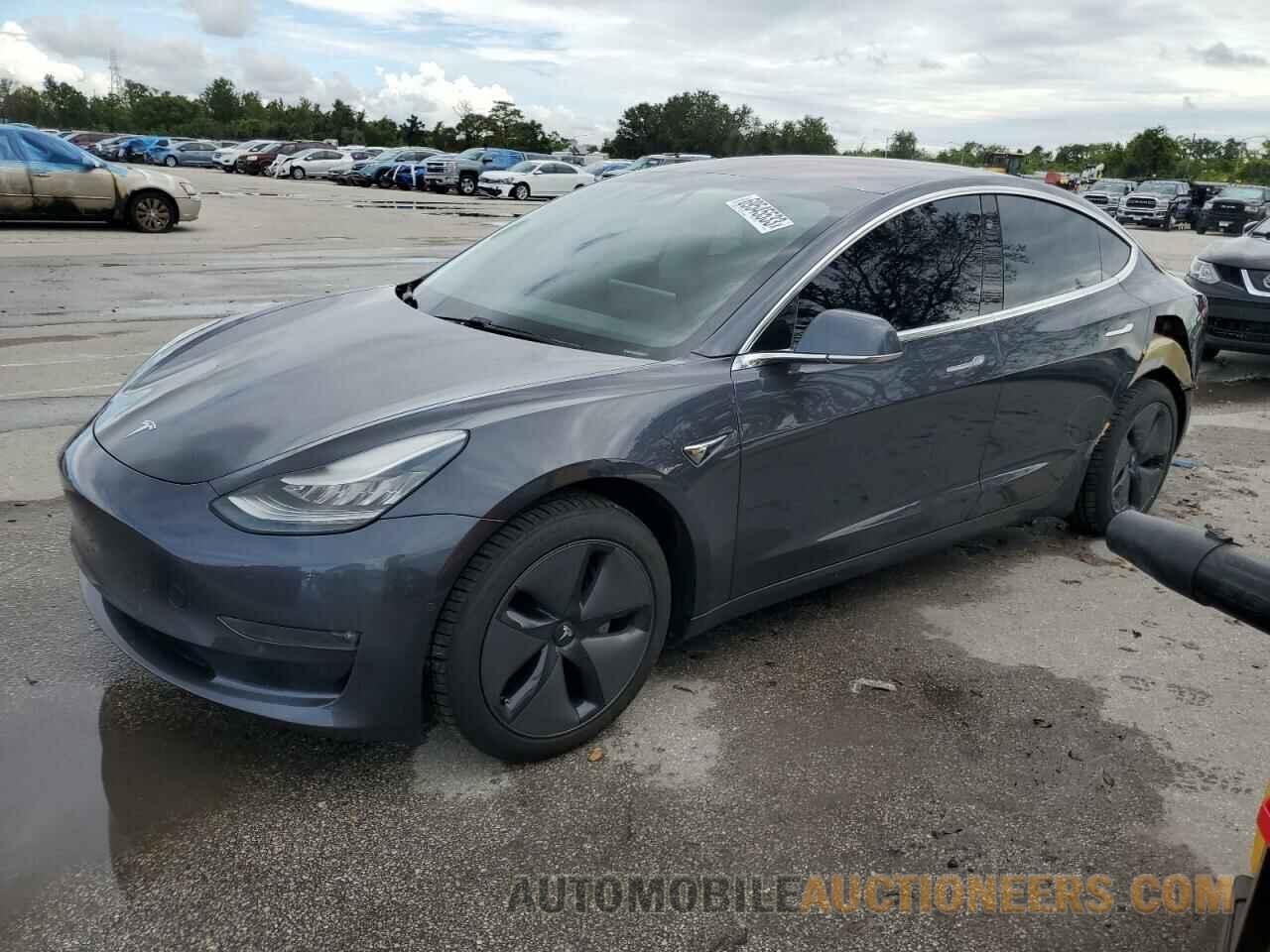 5YJ3E1EA3JF101669 TESLA MODEL 3 2018