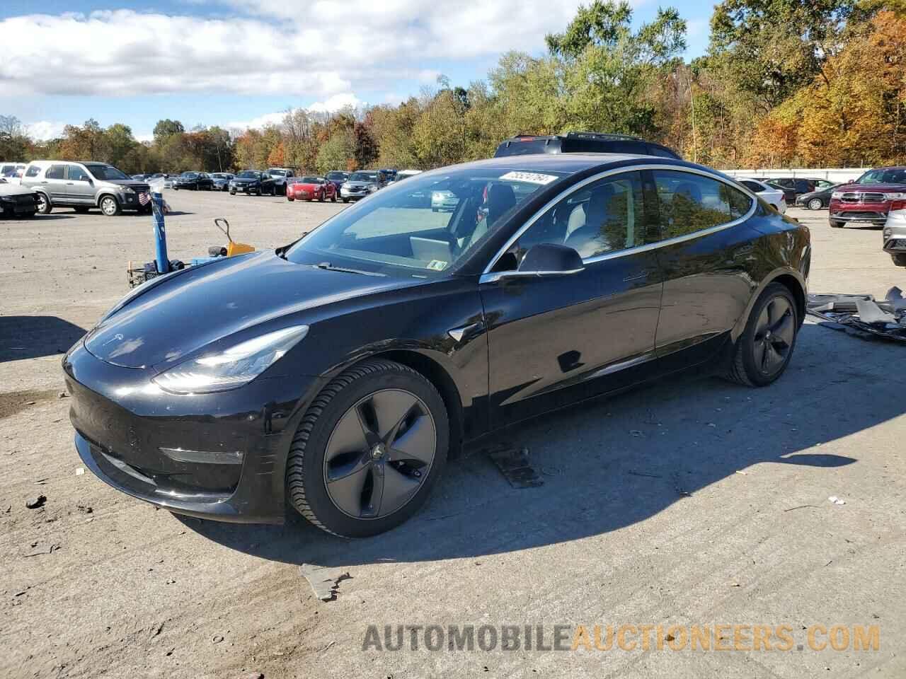 5YJ3E1EA3JF152864 TESLA MODEL 3 2018