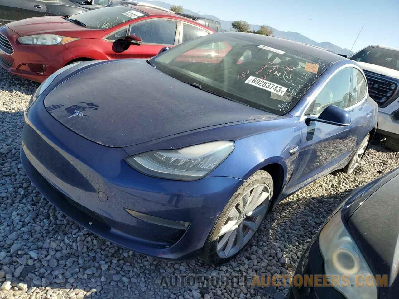 5YJ3E1EA3JF155148 TESLA MODEL 3 2018