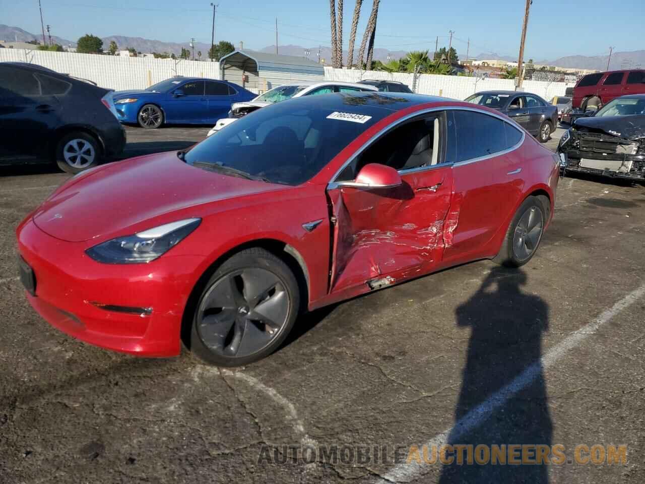 5YJ3E1EA3JF159734 TESLA MODEL 3 2018