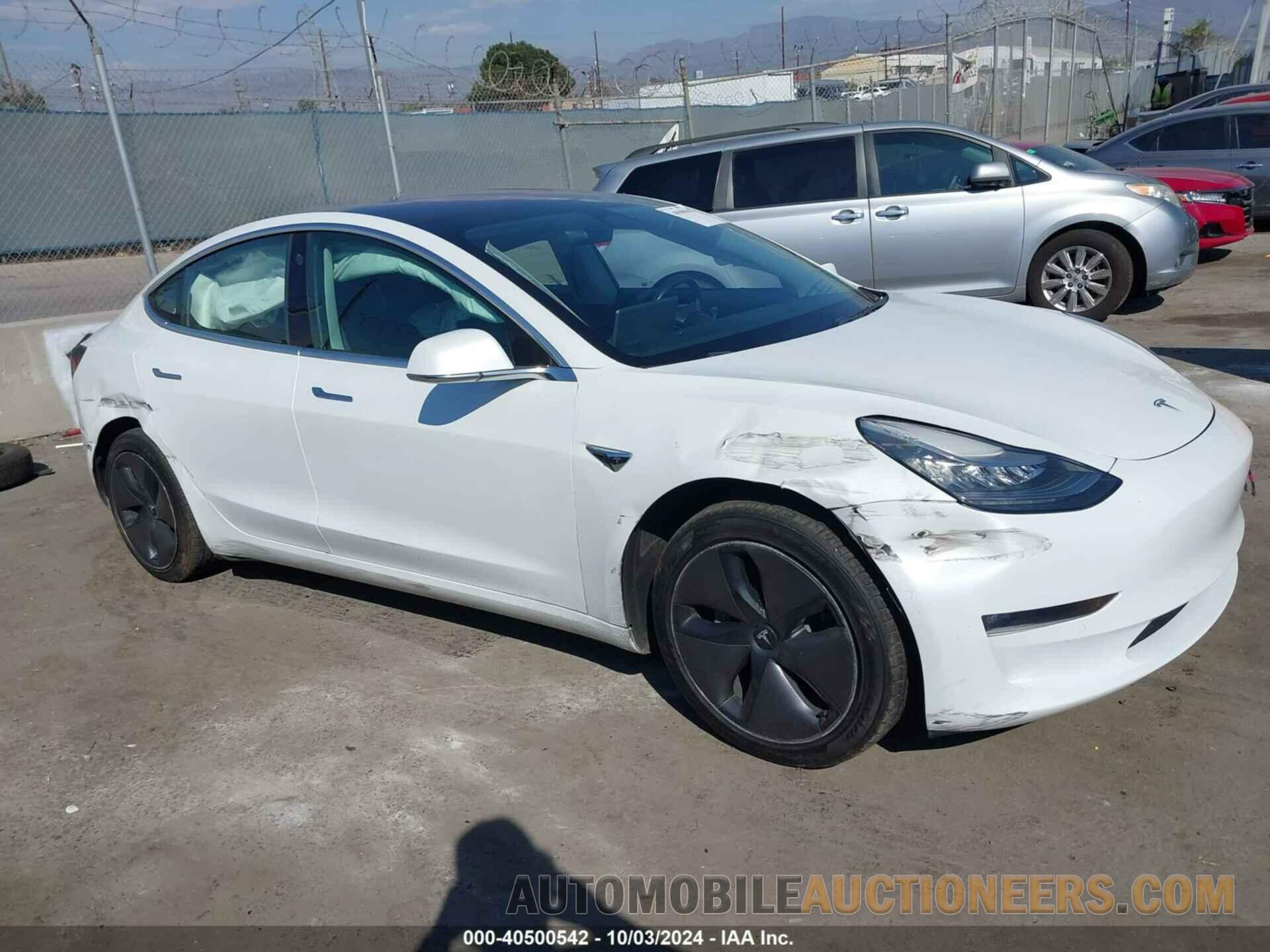 5YJ3E1EA3JF161709 TESLA MODEL 3 2018