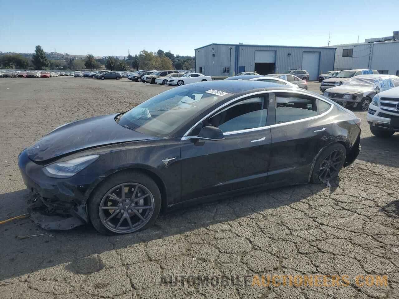 5YJ3E1EA3JF172130 TESLA MODEL 3 2018