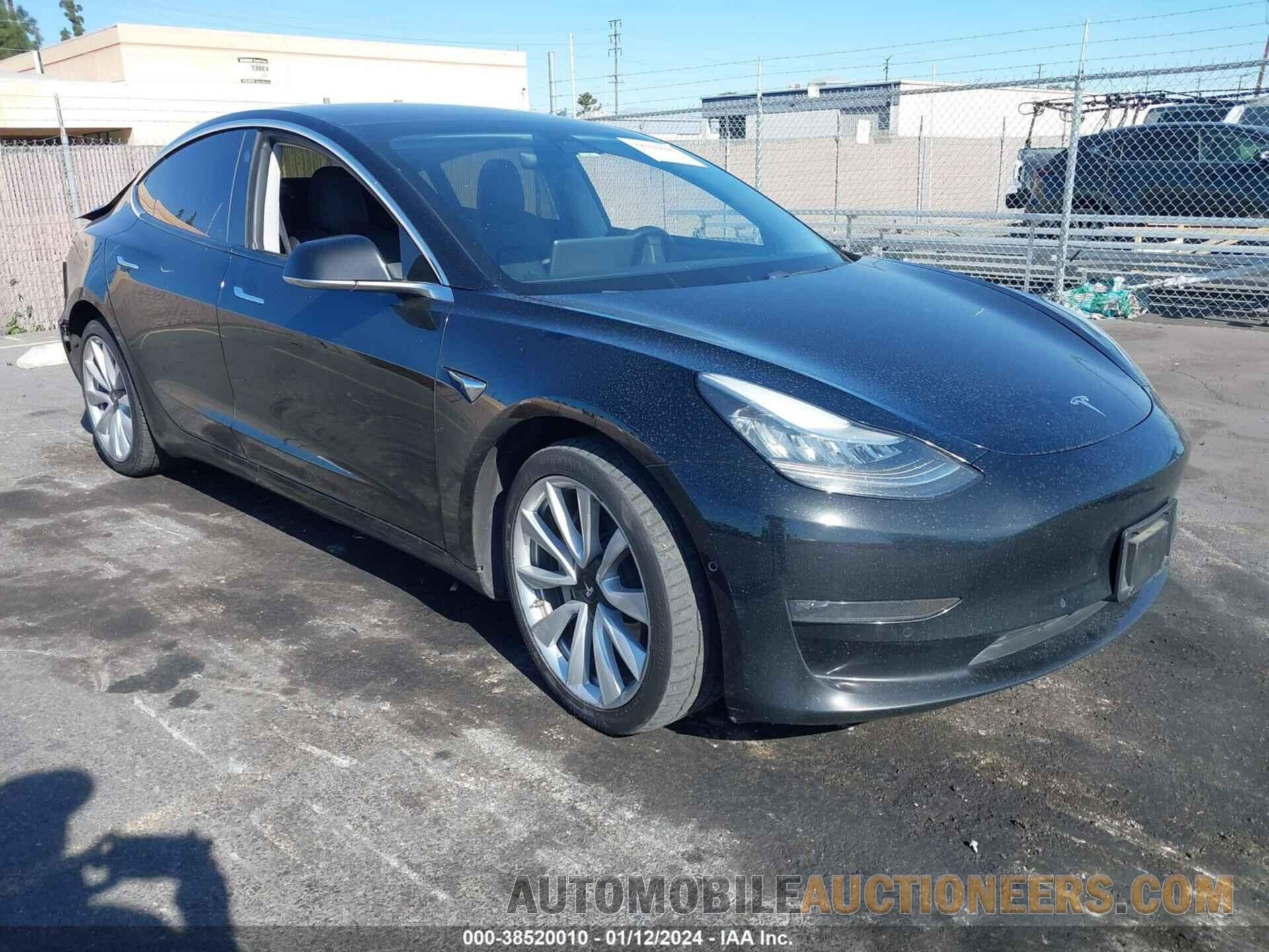 5YJ3E1EA3JF179451 TESLA MODEL 3 2018