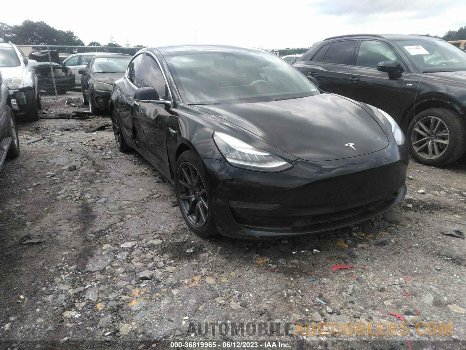 5YJ3E1EA3KF297534 TESLA MODEL 3 2019