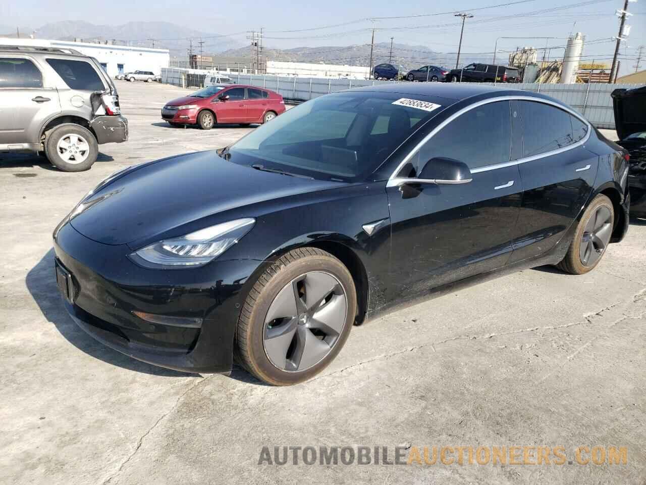 5YJ3E1EA3KF298201 TESLA MODEL 3 2019