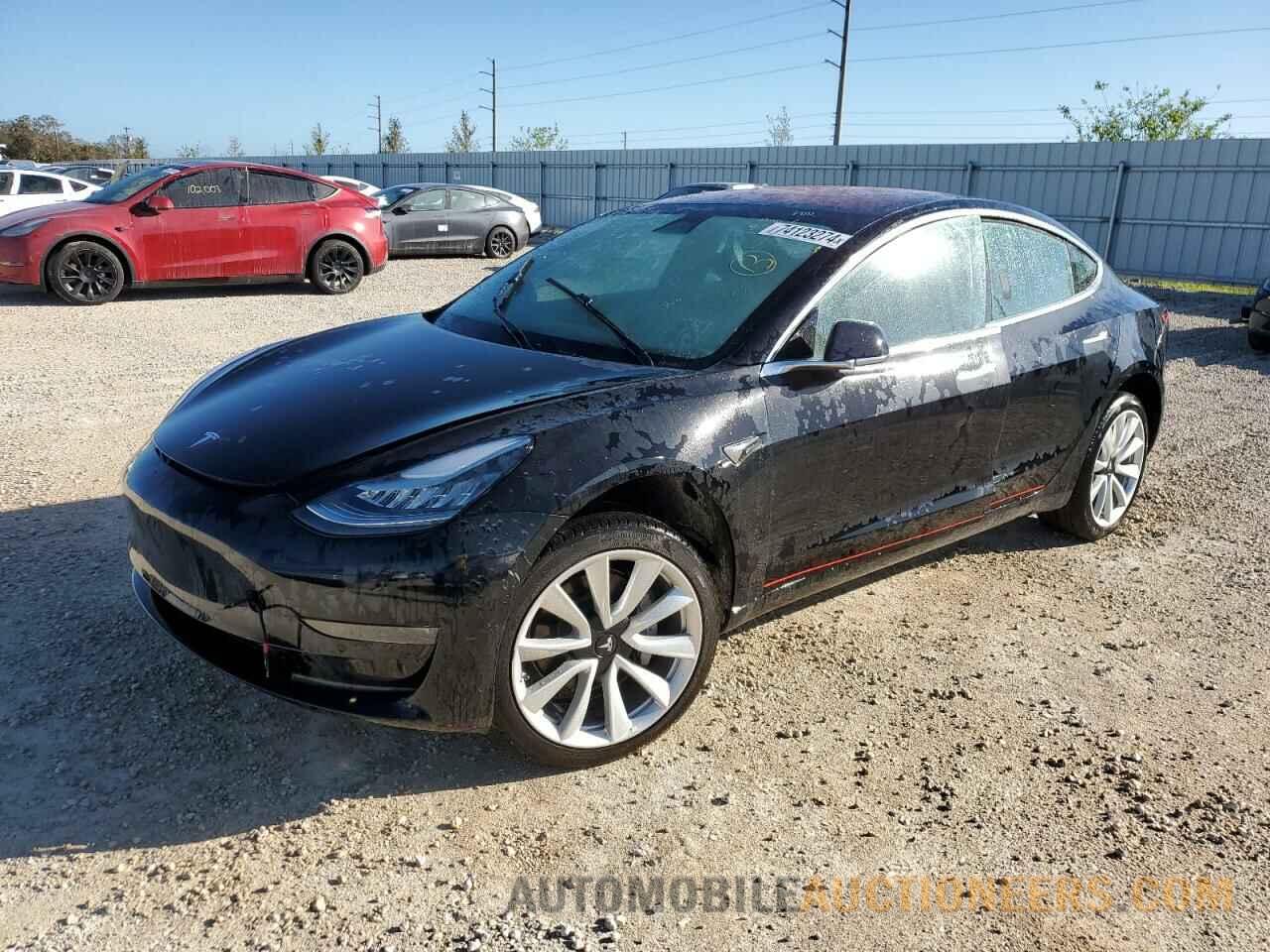 5YJ3E1EA3KF300335 TESLA MODEL 3 2019