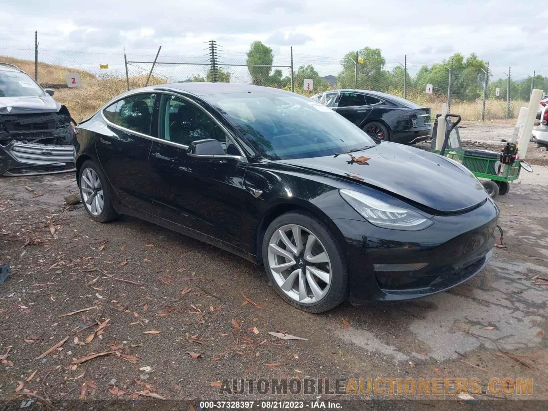 5YJ3E1EA3KF300626 TESLA MODEL 3 2019