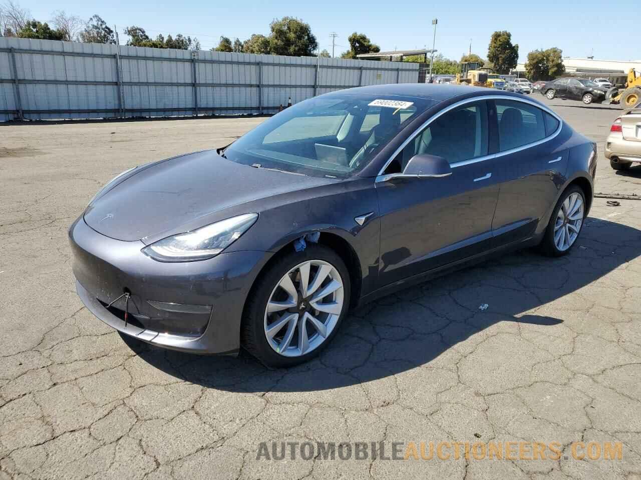 5YJ3E1EA3KF311173 TESLA MODEL 3 2019