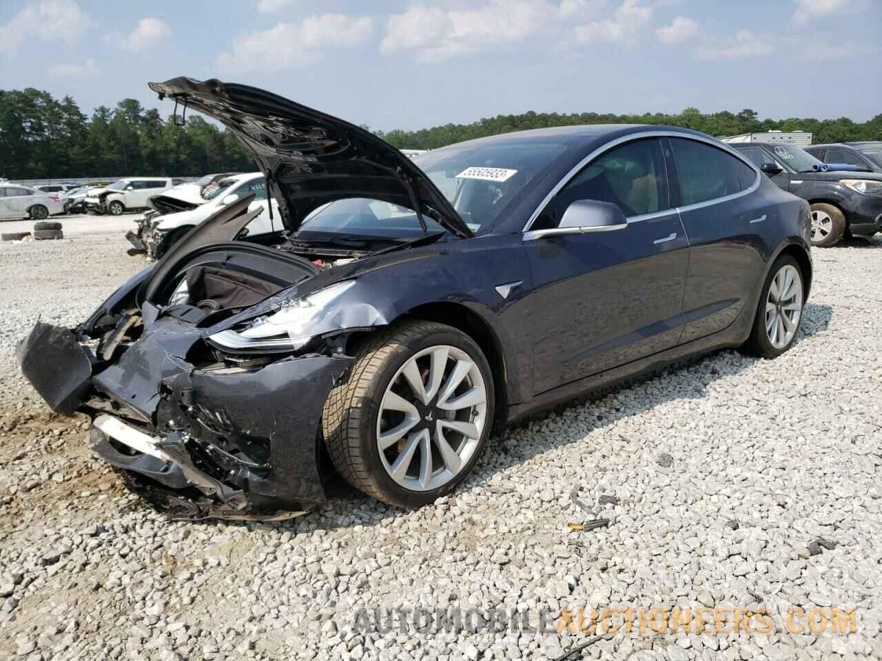 5YJ3E1EA3KF311240 TESLA MODEL 3 2019