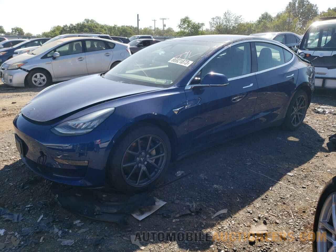 5YJ3E1EA3KF396886 TESLA MODEL 3 2019