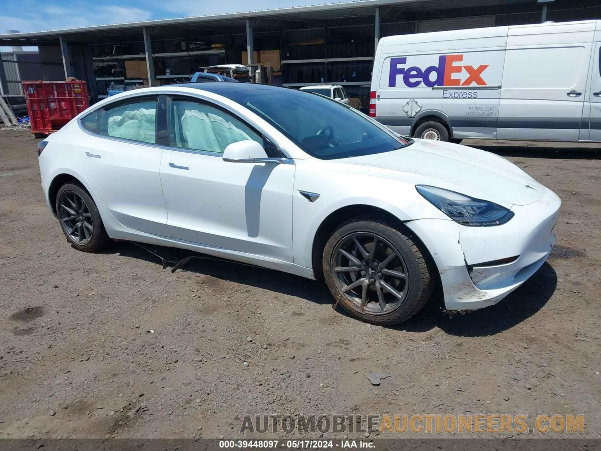 5YJ3E1EA3KF483476 TESLA MODEL 3 2019