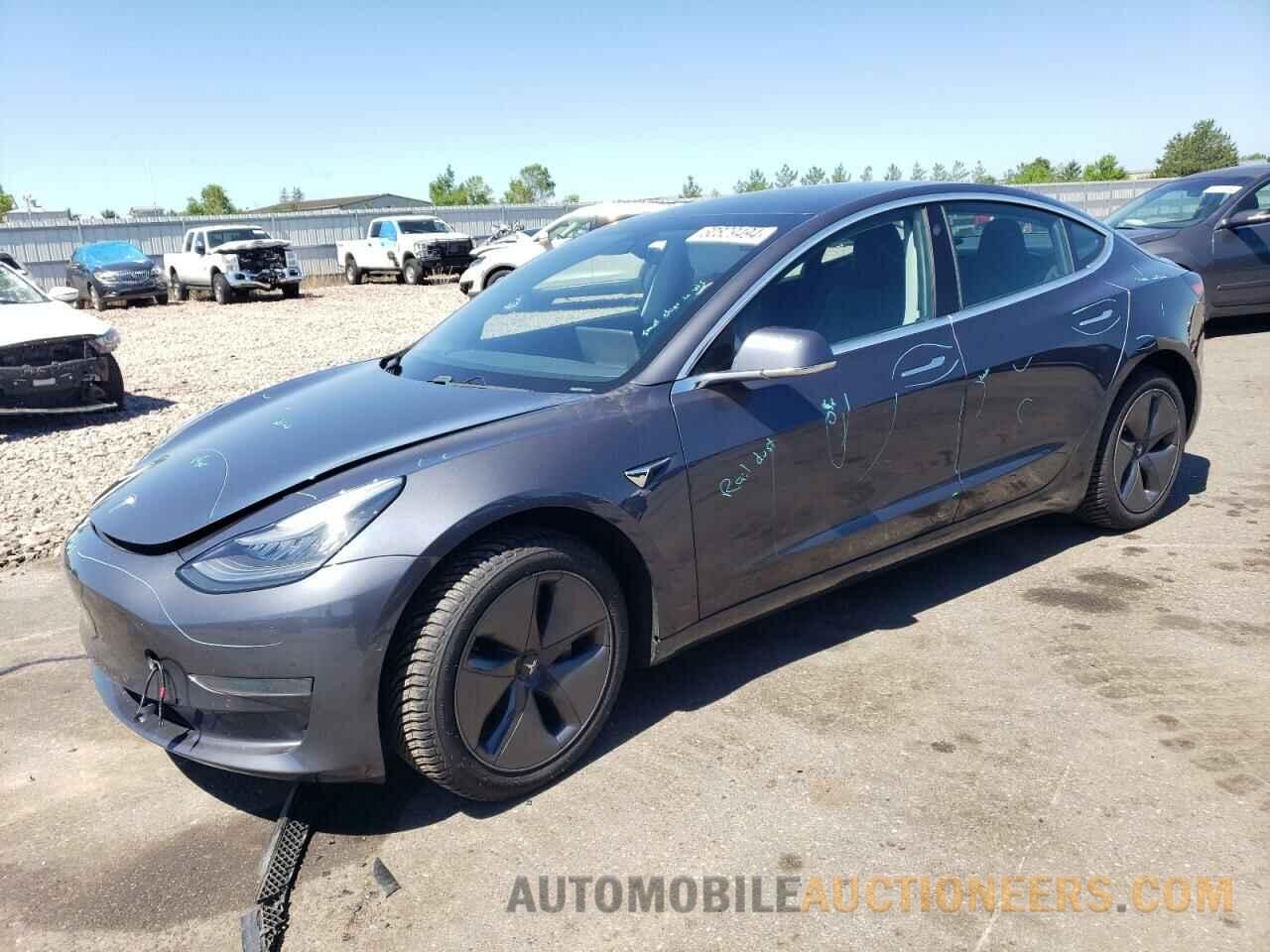 5YJ3E1EA3KF485664 TESLA MODEL 3 2019