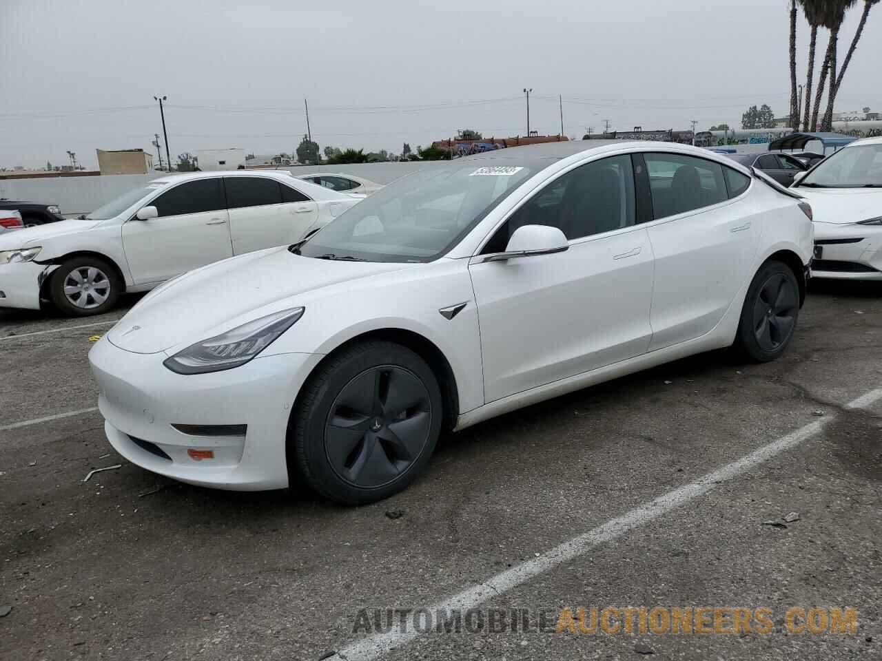 5YJ3E1EA3KF485938 TESLA MODEL 3 2019