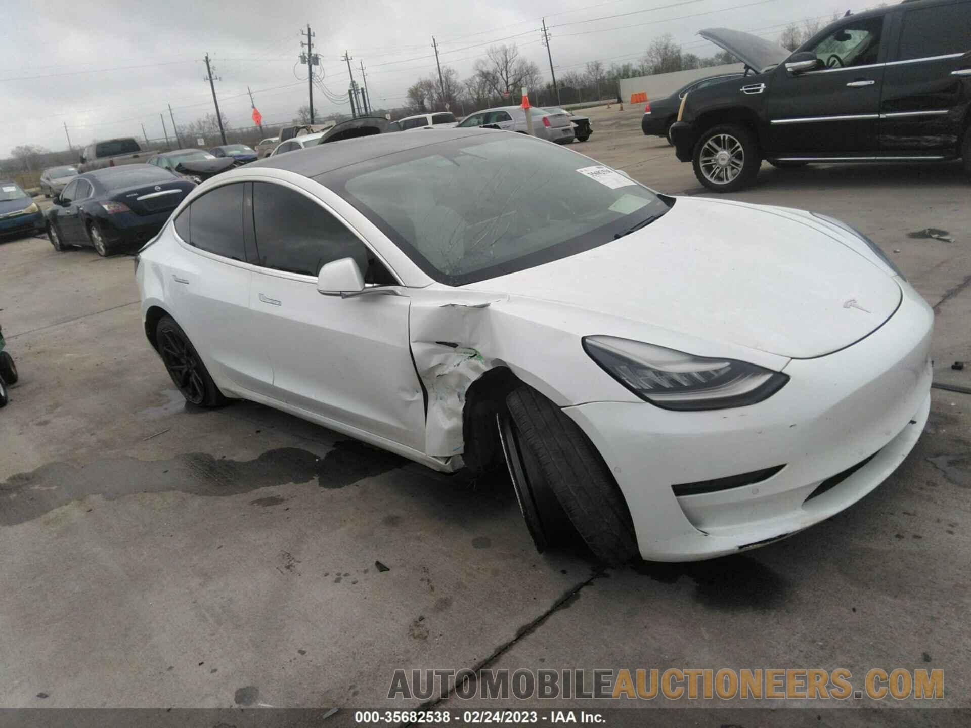 5YJ3E1EA3KF486149 TESLA MODEL 3 2019