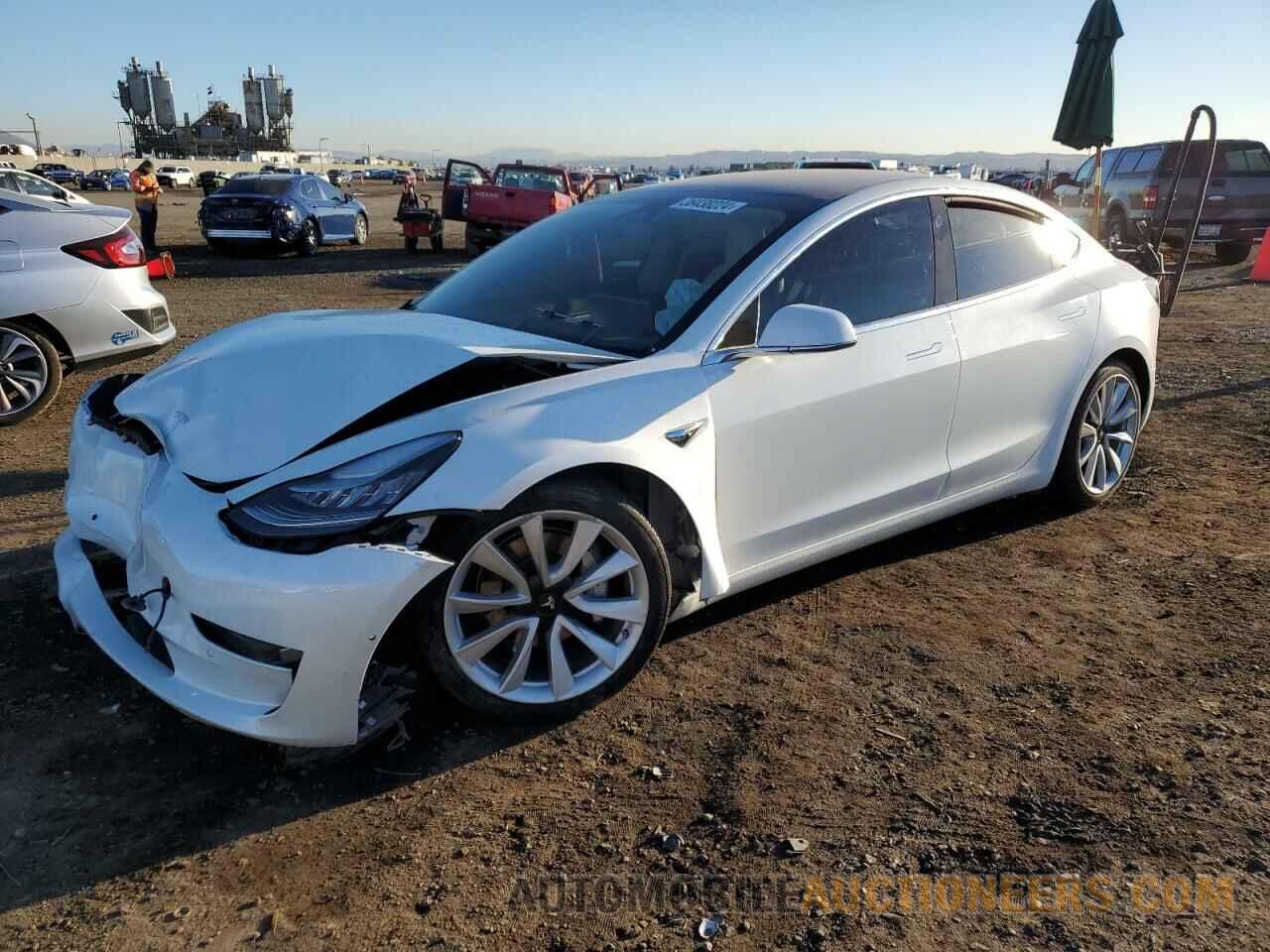 5YJ3E1EA3KF486927 TESLA MODEL 3 2019