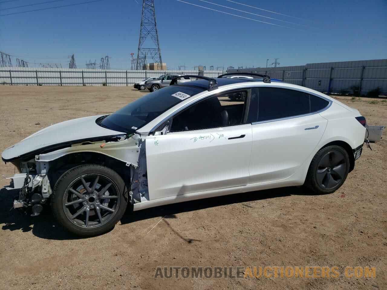 5YJ3E1EA3LF612494 TESLA MODEL 3 2020