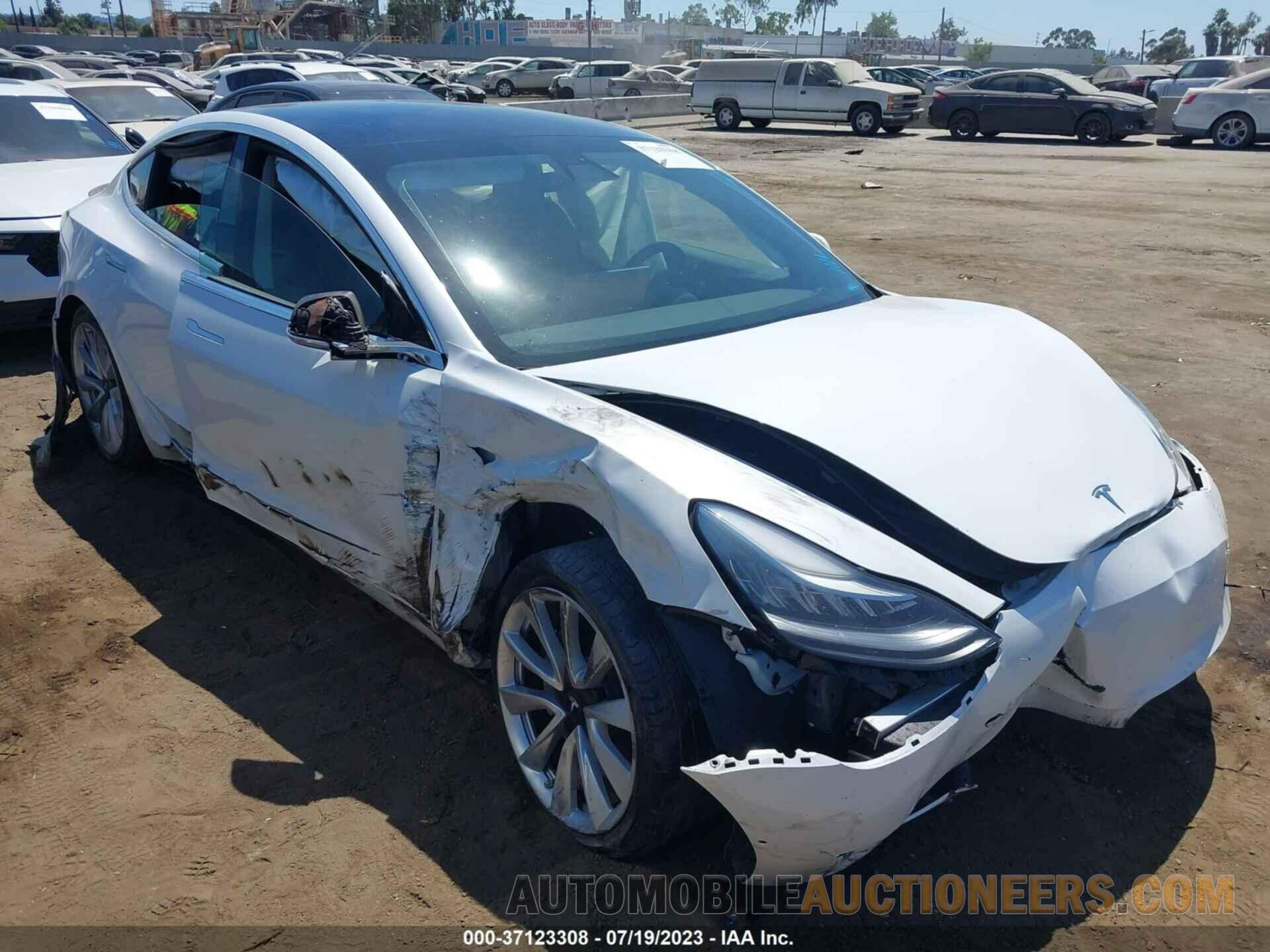 5YJ3E1EA3LF709100 TESLA MODEL 3 2020