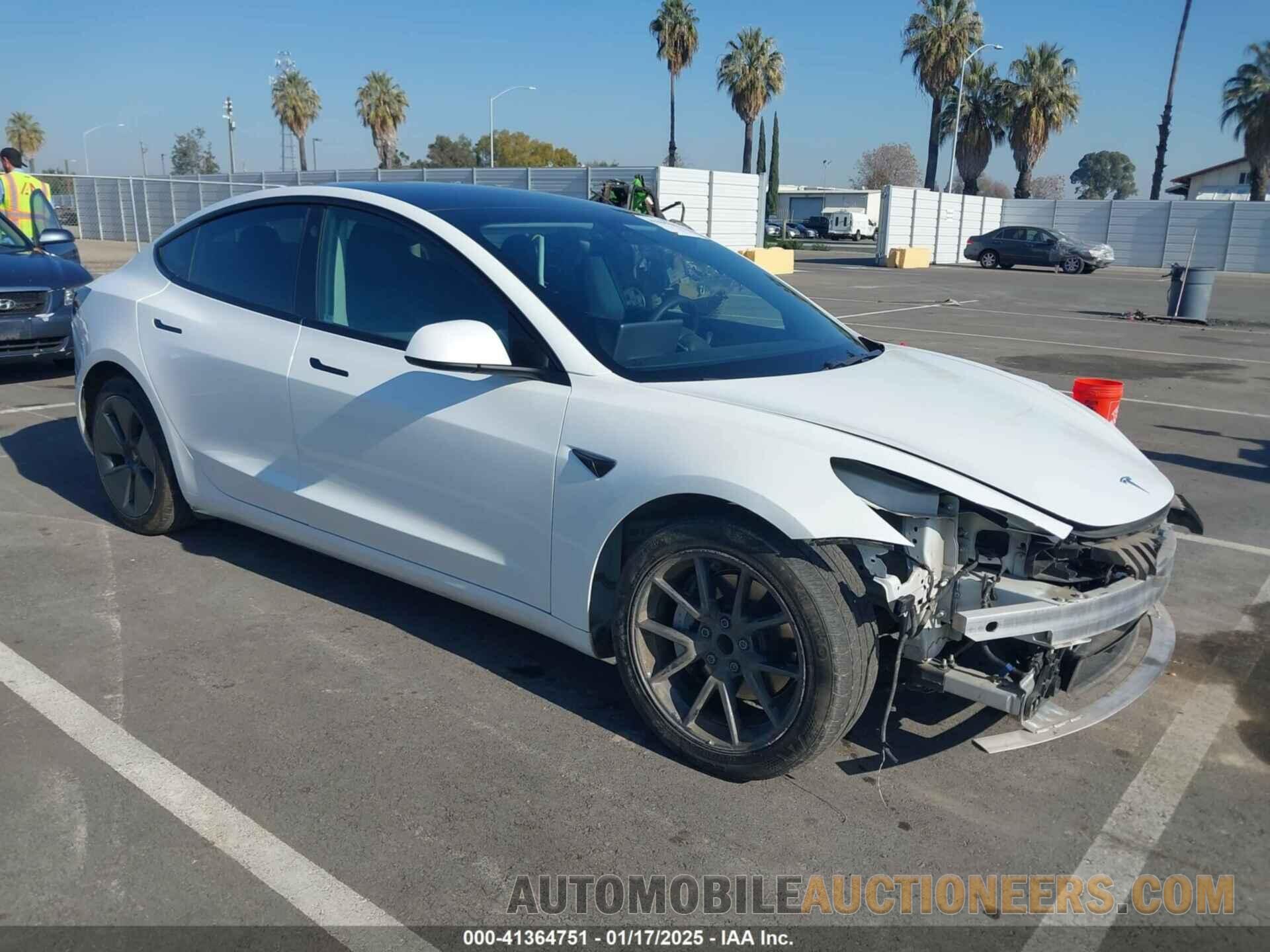 5YJ3E1EA3MF016660 TESLA MODEL 3 2021