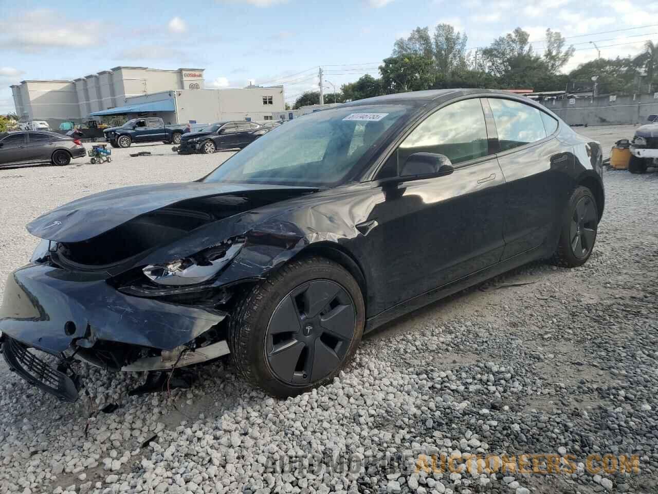 5YJ3E1EA3MF027996 TESLA MODEL 3 2021