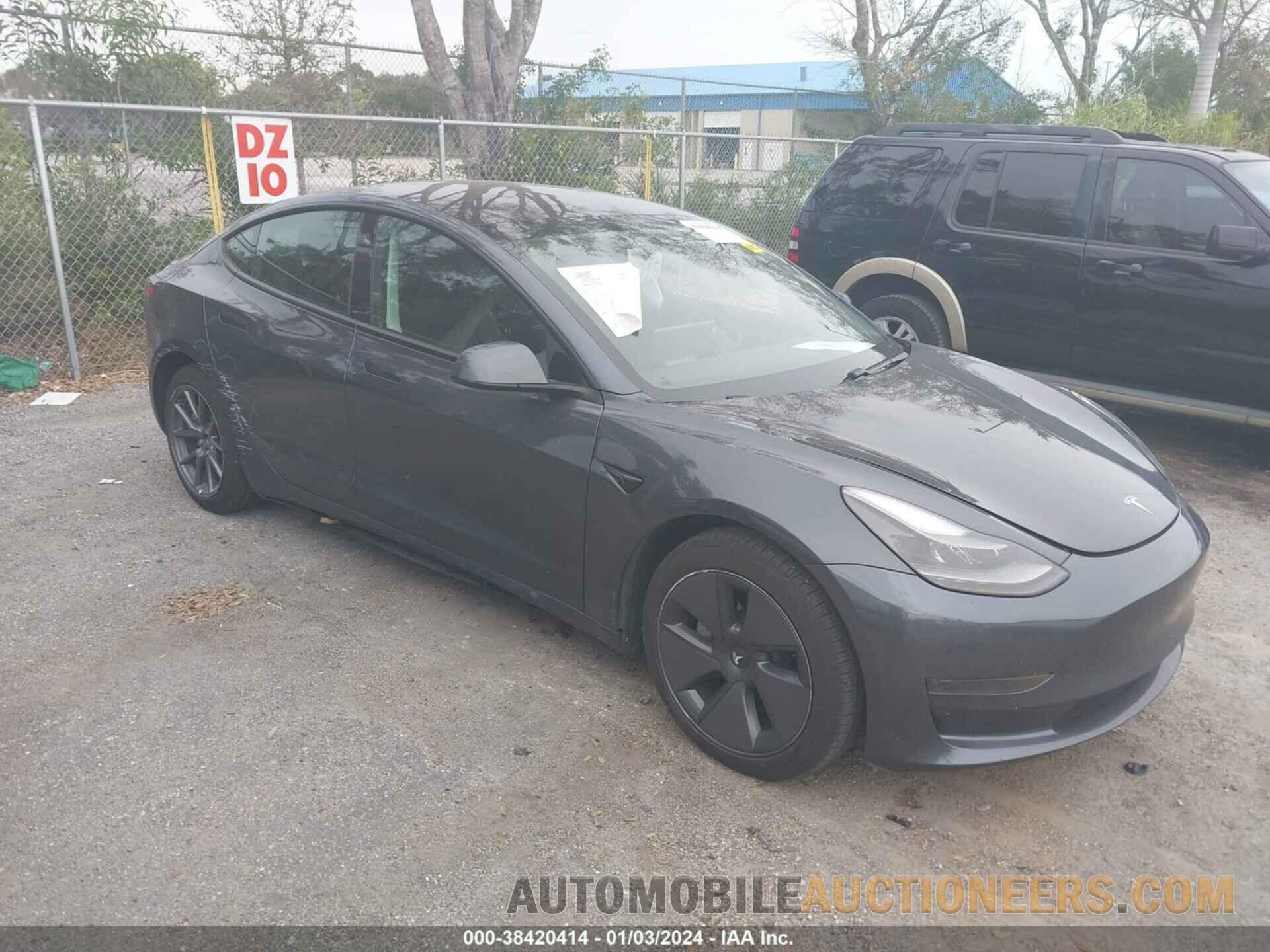 5YJ3E1EA3MF047536 TESLA MODEL 3 2021