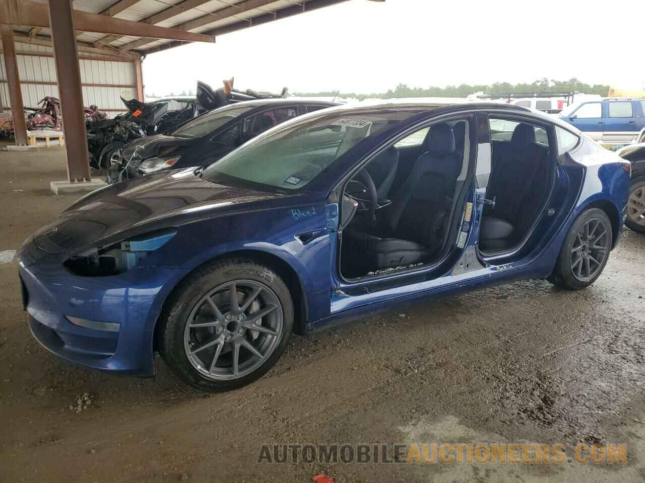 5YJ3E1EA3MF058052 TESLA MODEL 3 2021