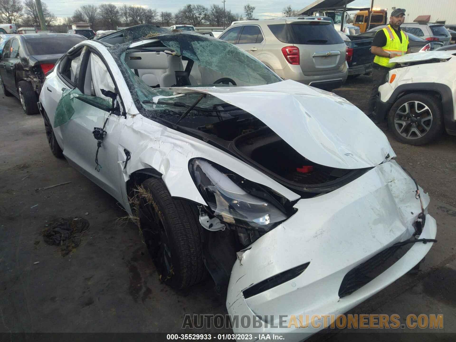 5YJ3E1EA3MF082027 TESLA MODEL 3 2021