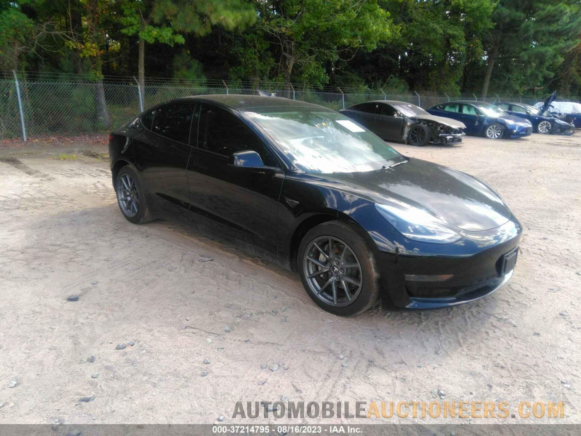 5YJ3E1EA3MF083906 TESLA MODEL 3 2021