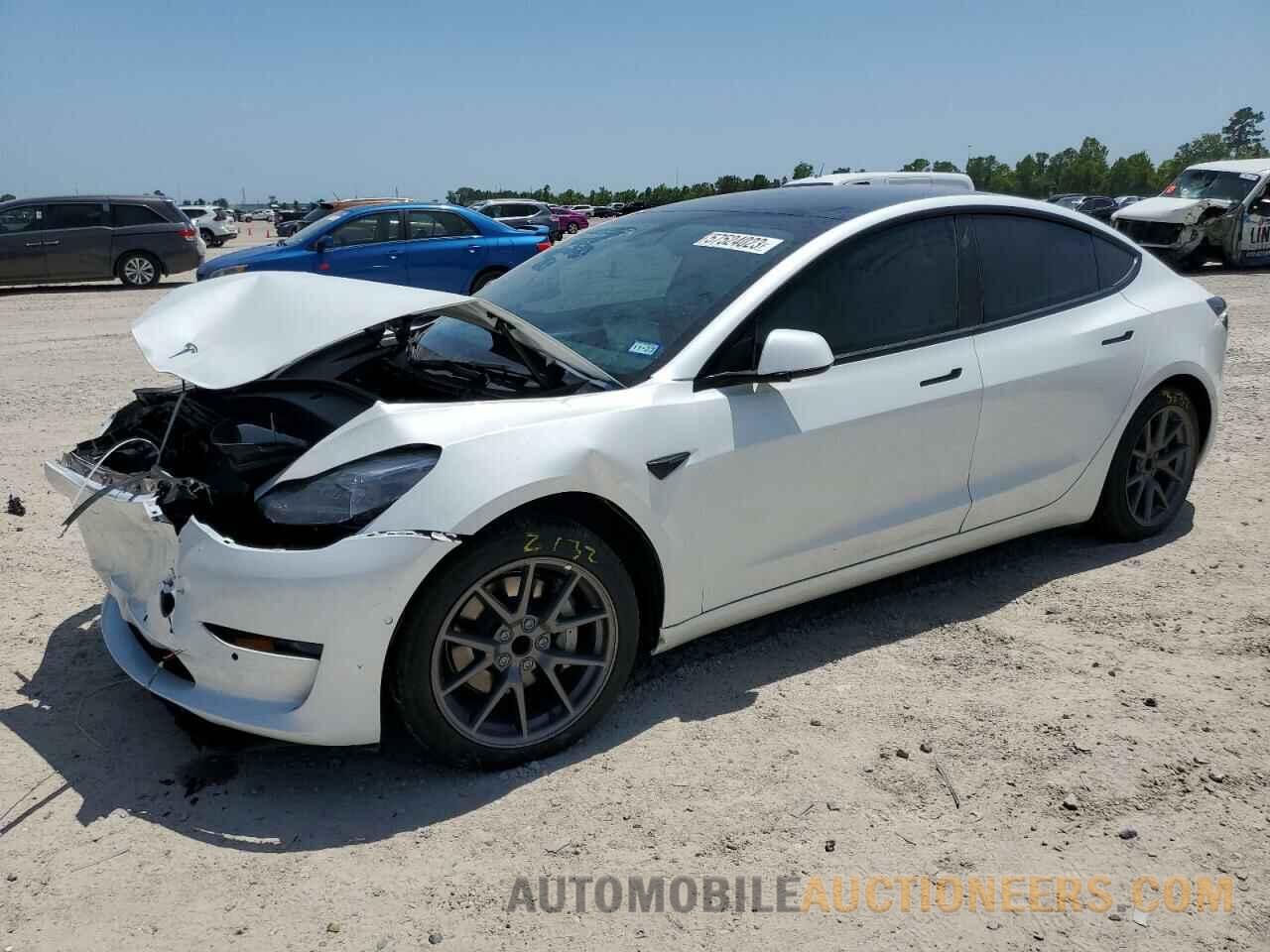 5YJ3E1EA3MF087048 TESLA MODEL 3 2021