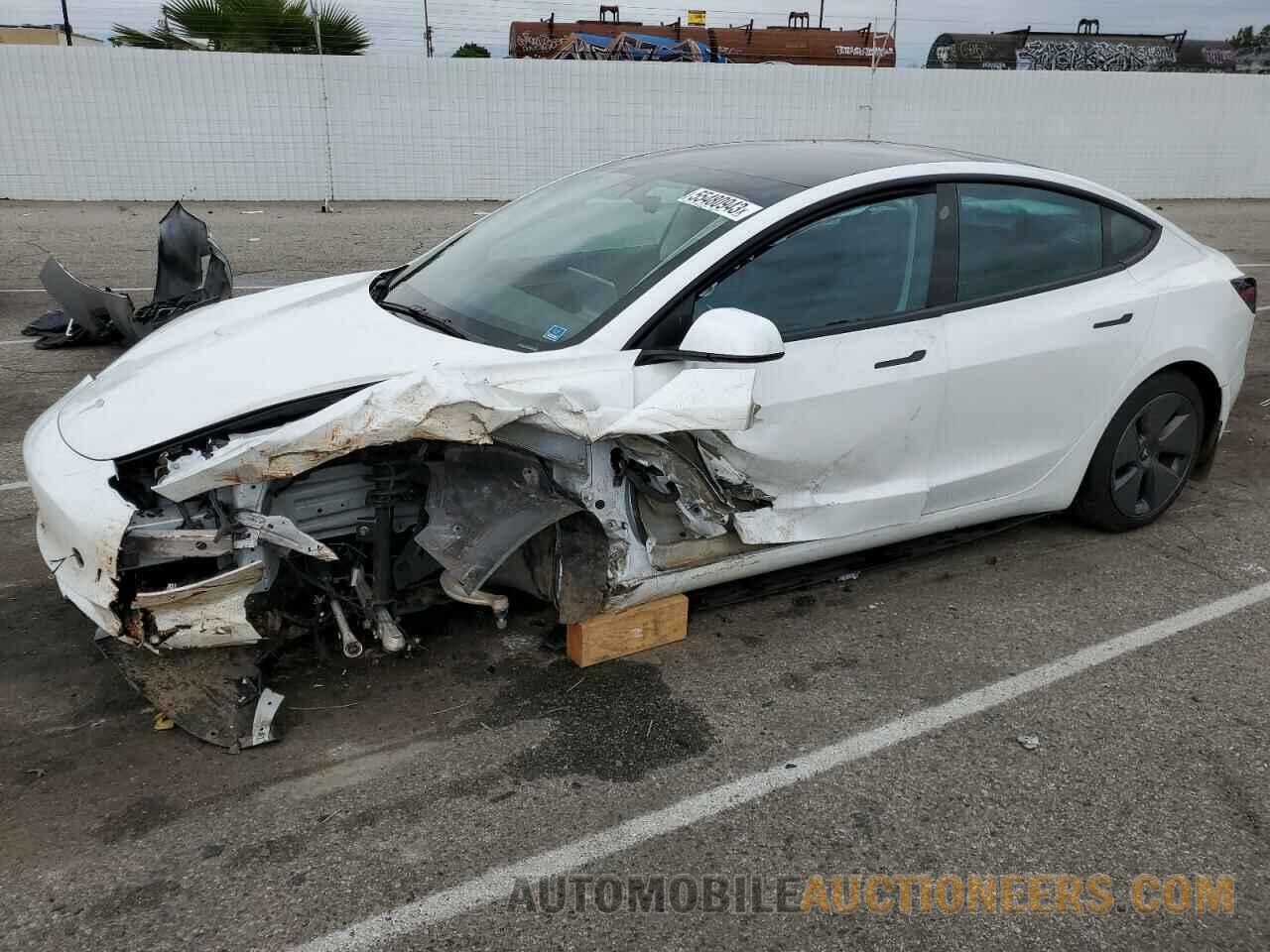 5YJ3E1EA3MF093898 TESLA MODEL 3 2021