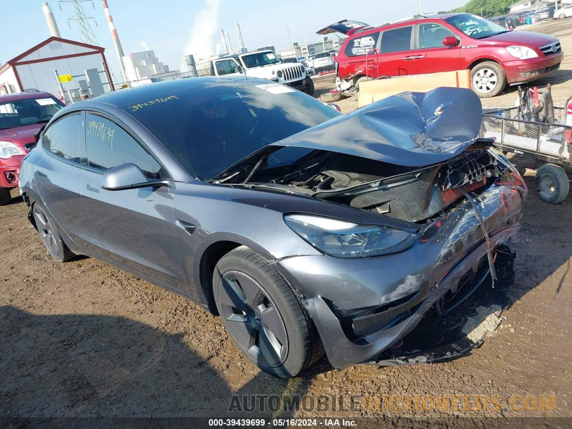 5YJ3E1EA3MF096431 TESLA MODEL 3 2021