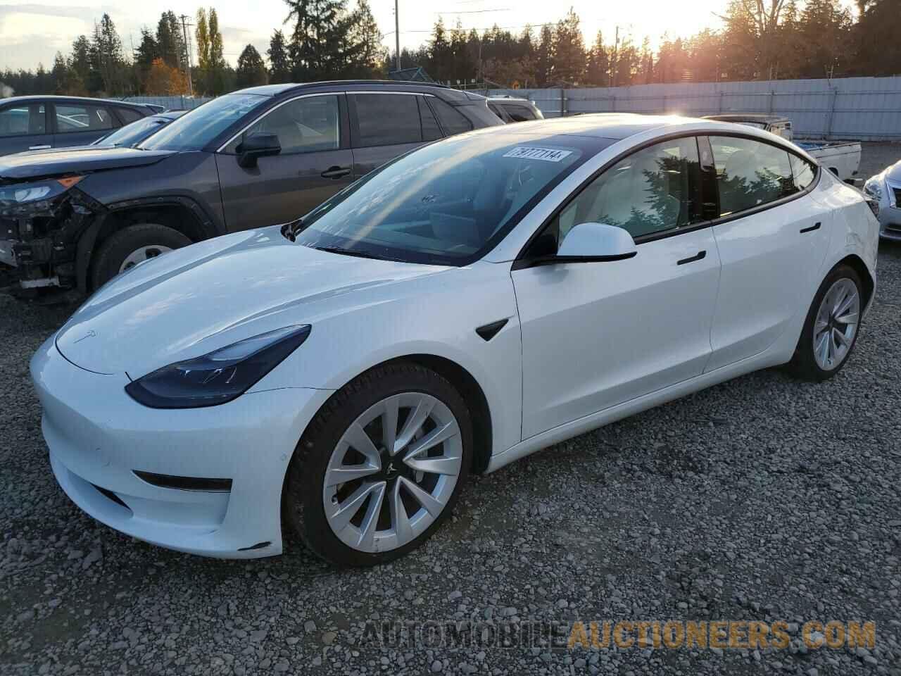 5YJ3E1EA3MF099944 TESLA MODEL 3 2021