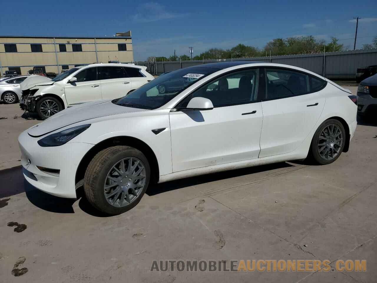 5YJ3E1EA3MF850654 TESLA MODEL 3 2021