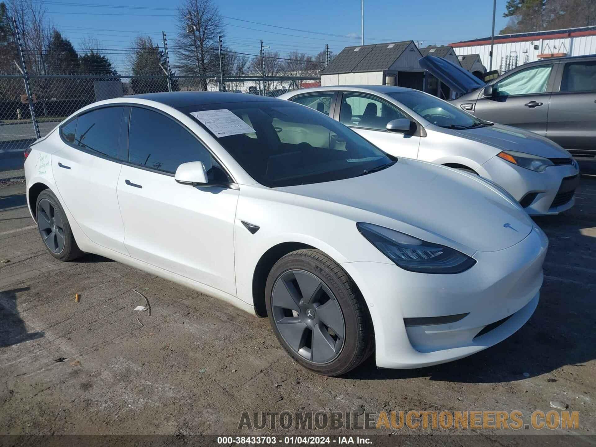 5YJ3E1EA3MF857877 TESLA MODEL 3 2021