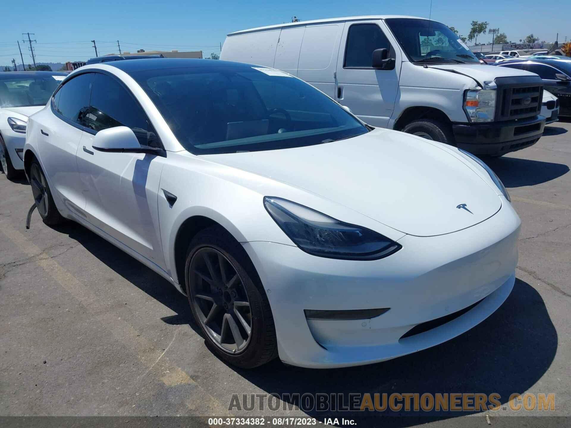 5YJ3E1EA3MF877384 TESLA MODEL 3 2021