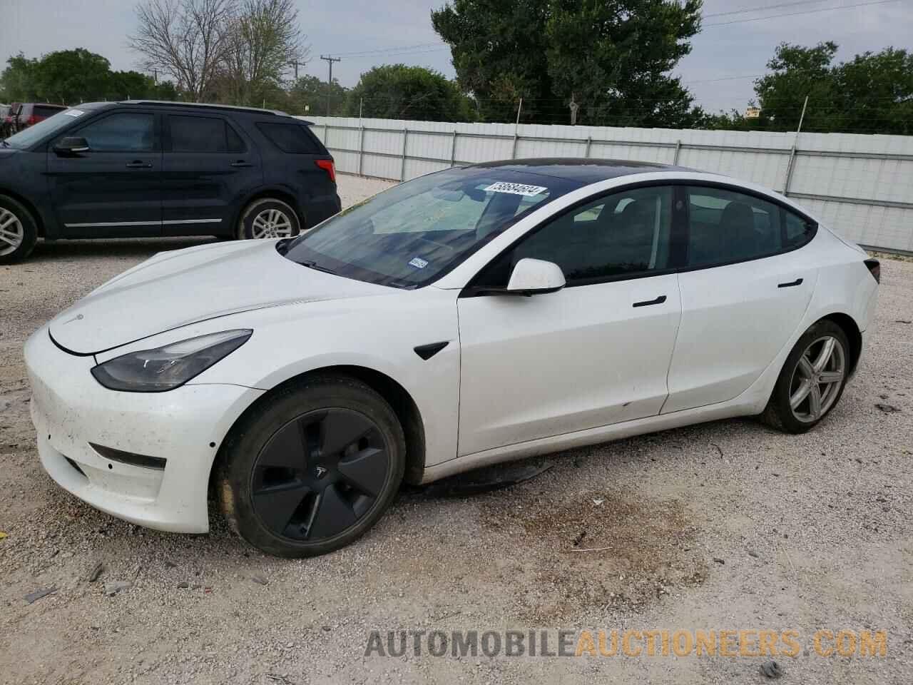 5YJ3E1EA3MF908004 TESLA MODEL 3 2021