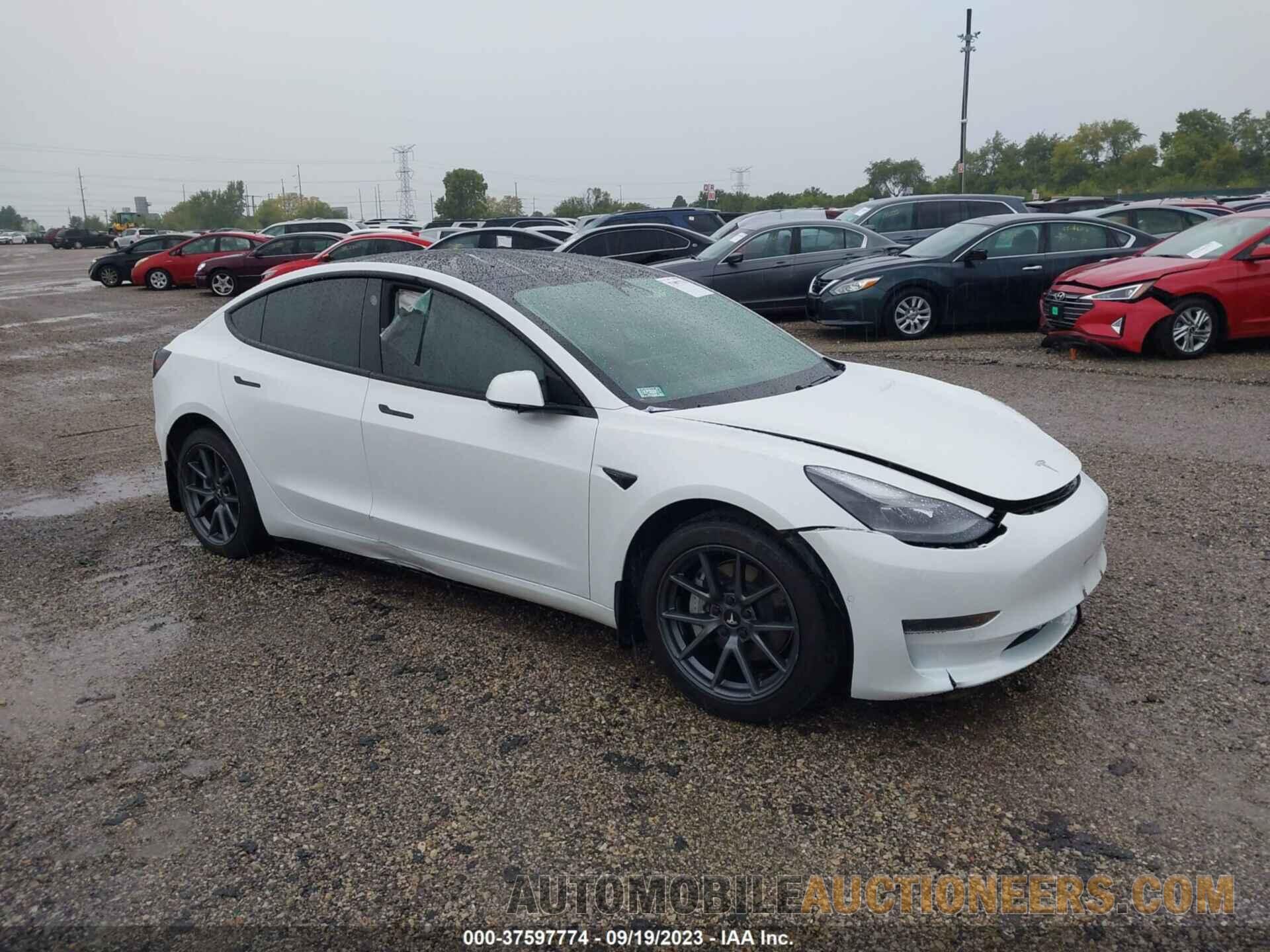 5YJ3E1EA3MF915213 TESLA MODEL 3 2021