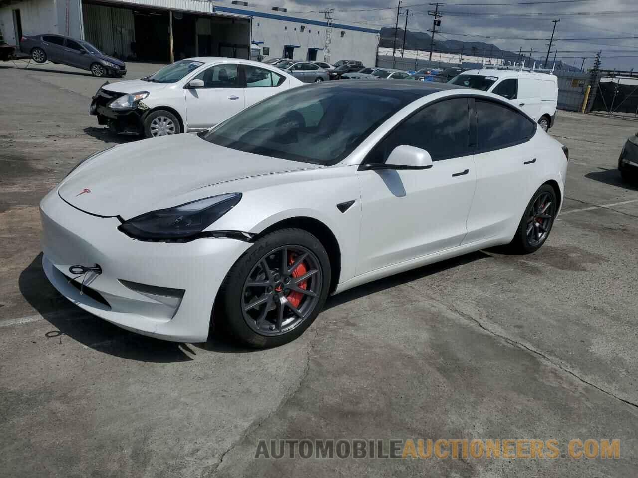 5YJ3E1EA3MF928821 TESLA MODEL 3 2021