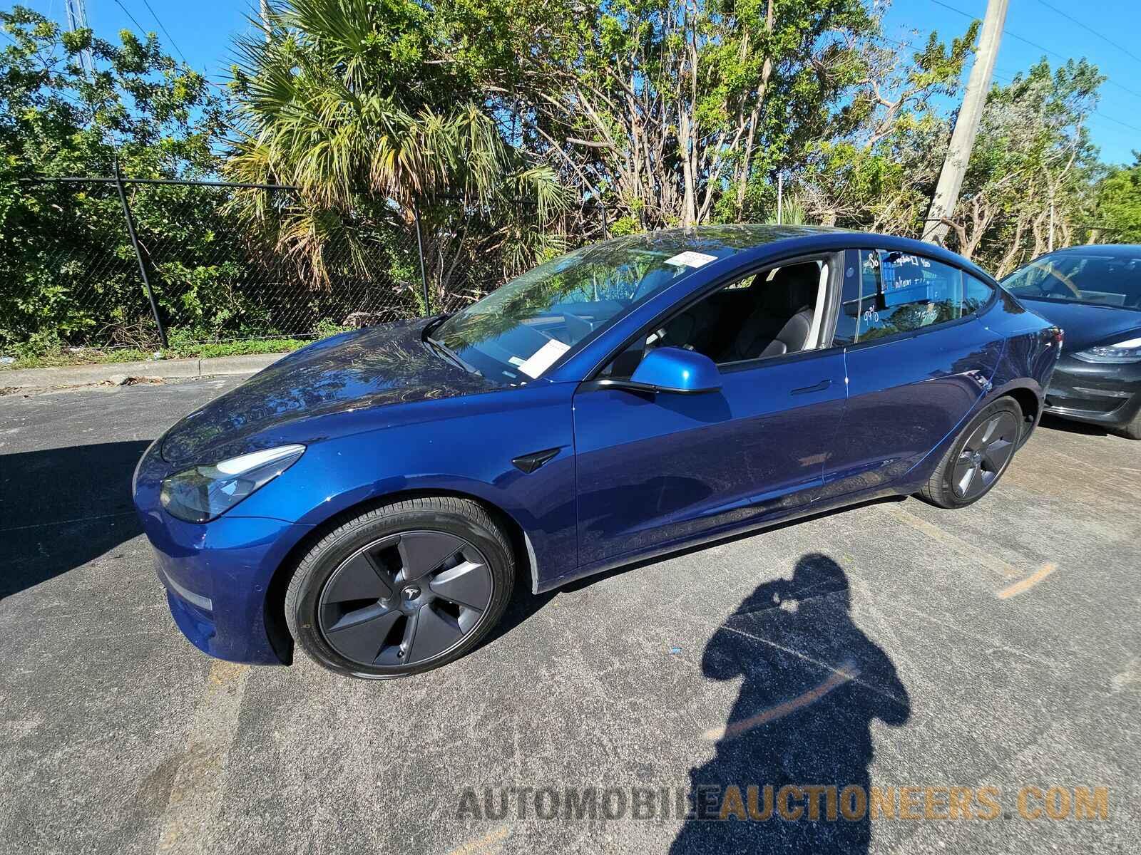 5YJ3E1EA3NF185224 Tesla Model 3 2022