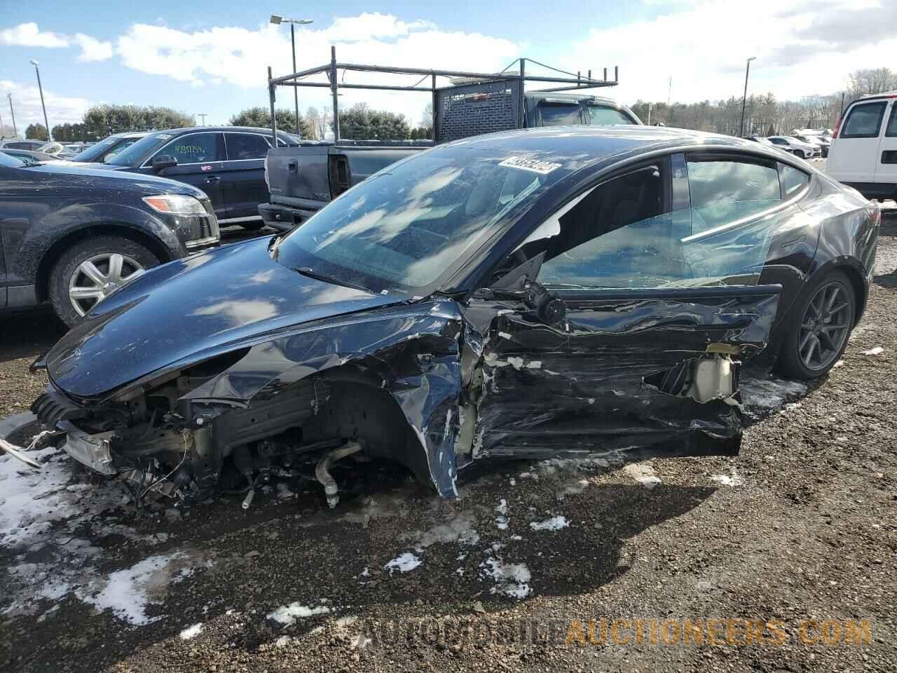 5YJ3E1EA3NF189449 TESLA MODEL 3 2022