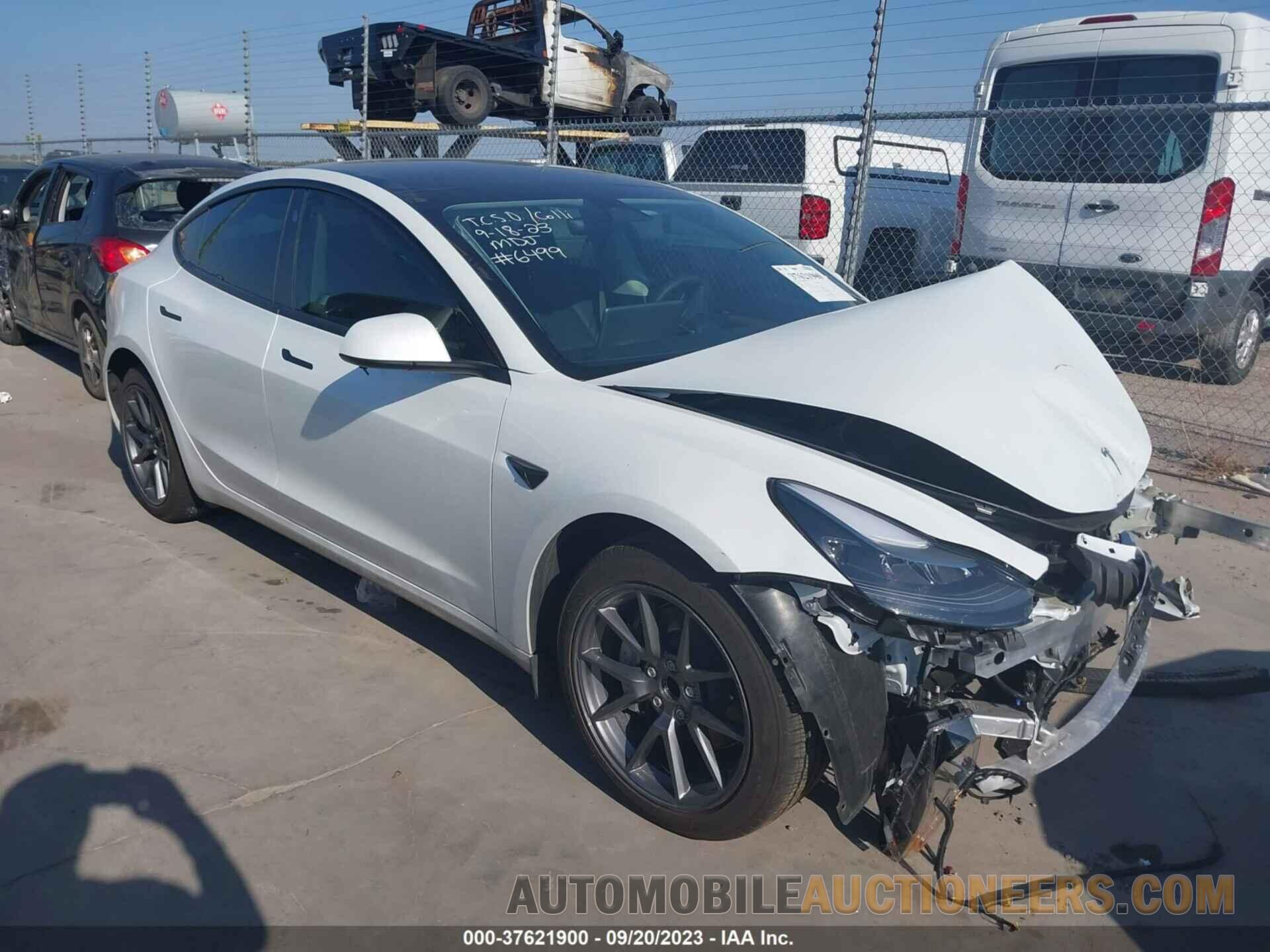 5YJ3E1EA3NF326499 TESLA MODEL 3 2022