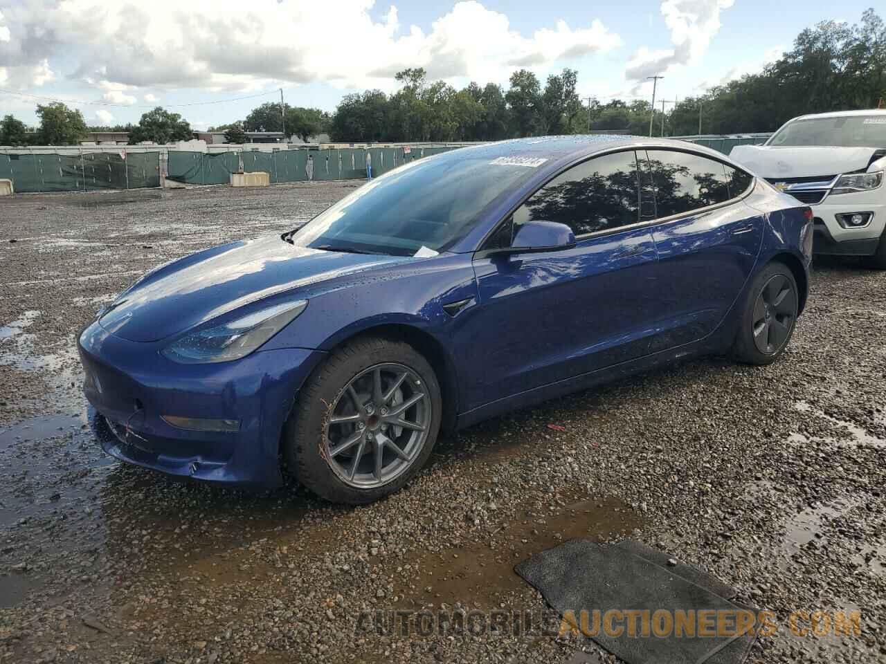 5YJ3E1EA3NF331878 TESLA MODEL 3 2022