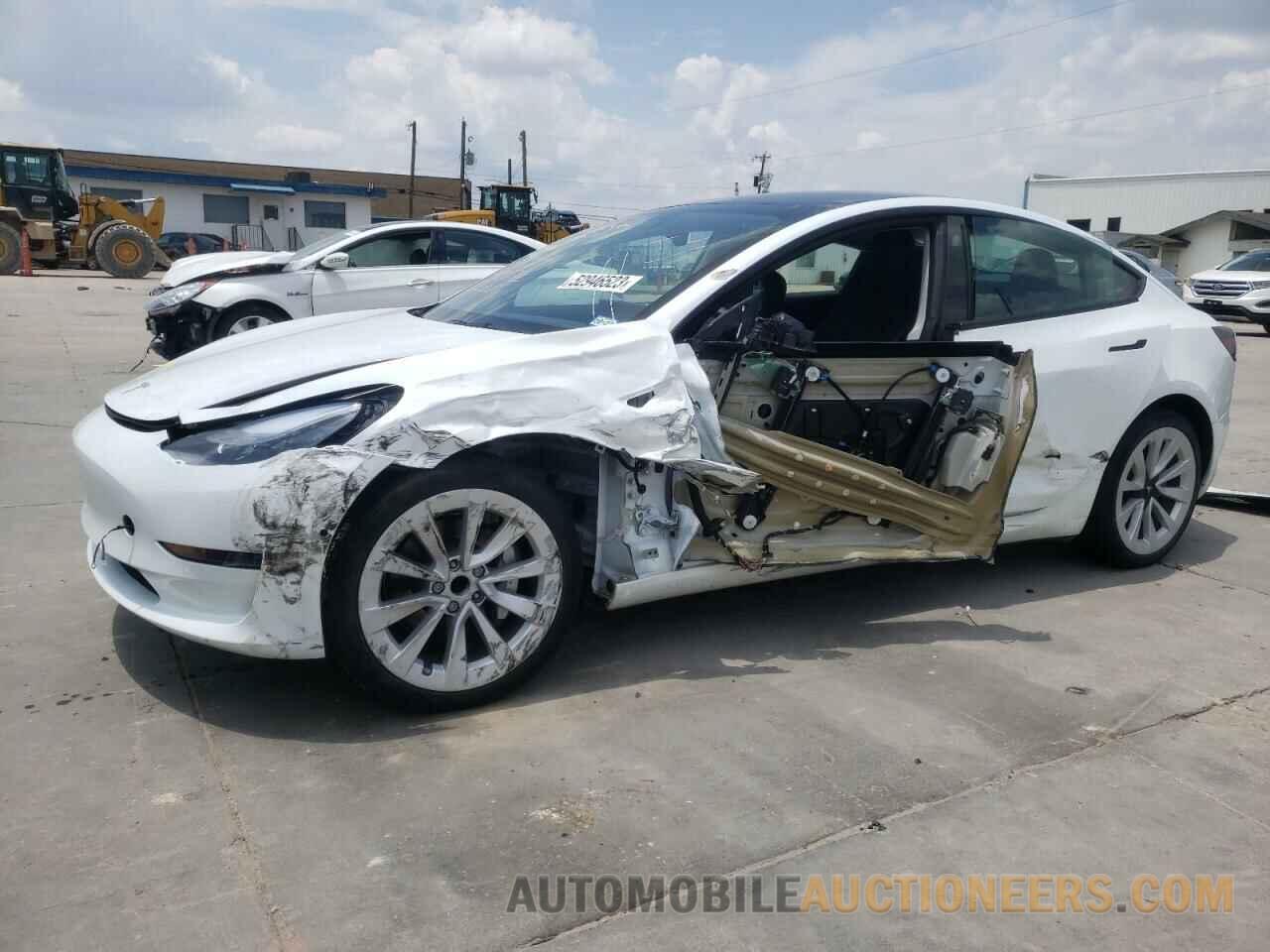 5YJ3E1EA3NF354299 TESLA MODEL 3 2022