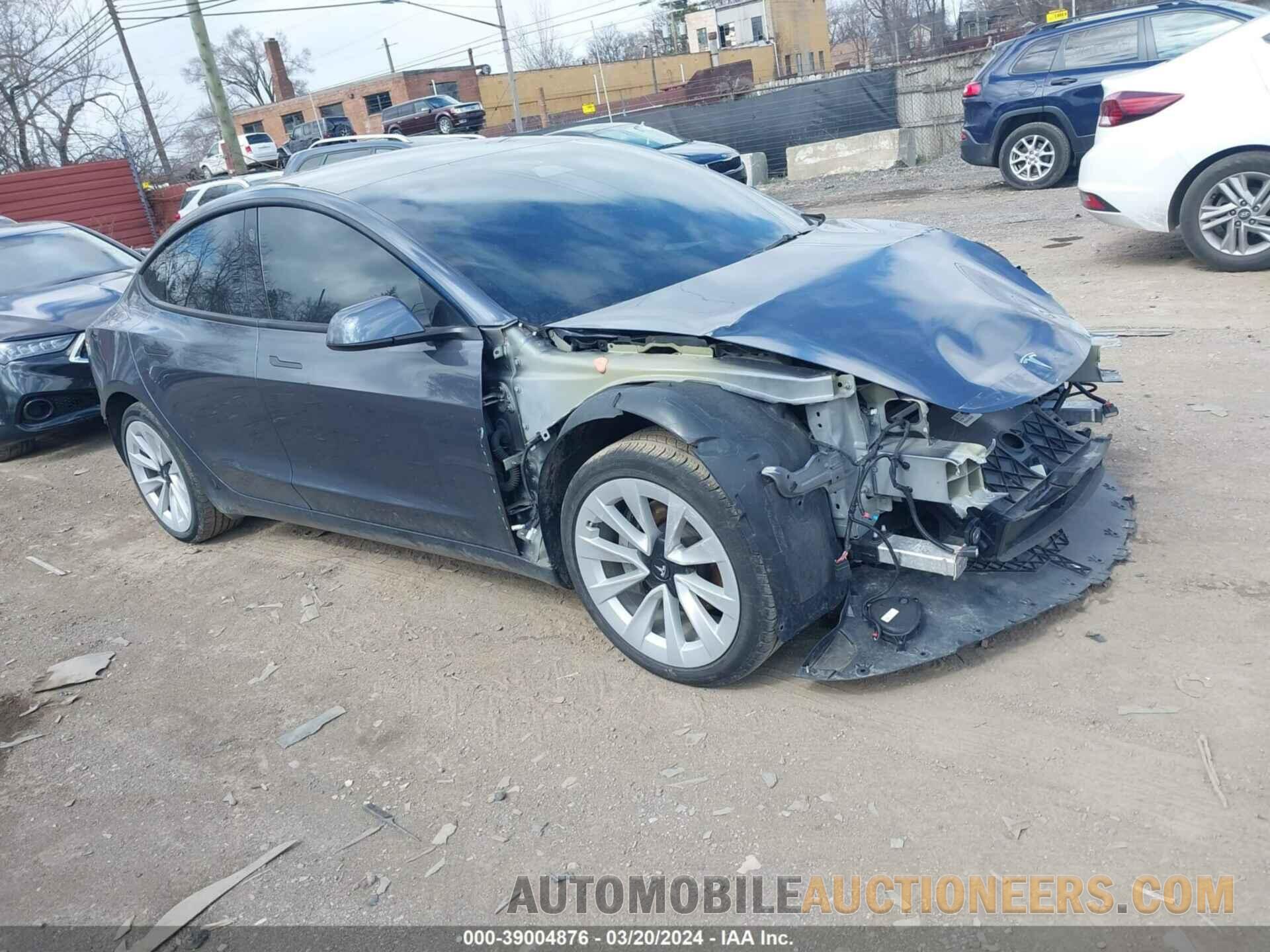 5YJ3E1EA3NF357025 TESLA MODEL 3 2022