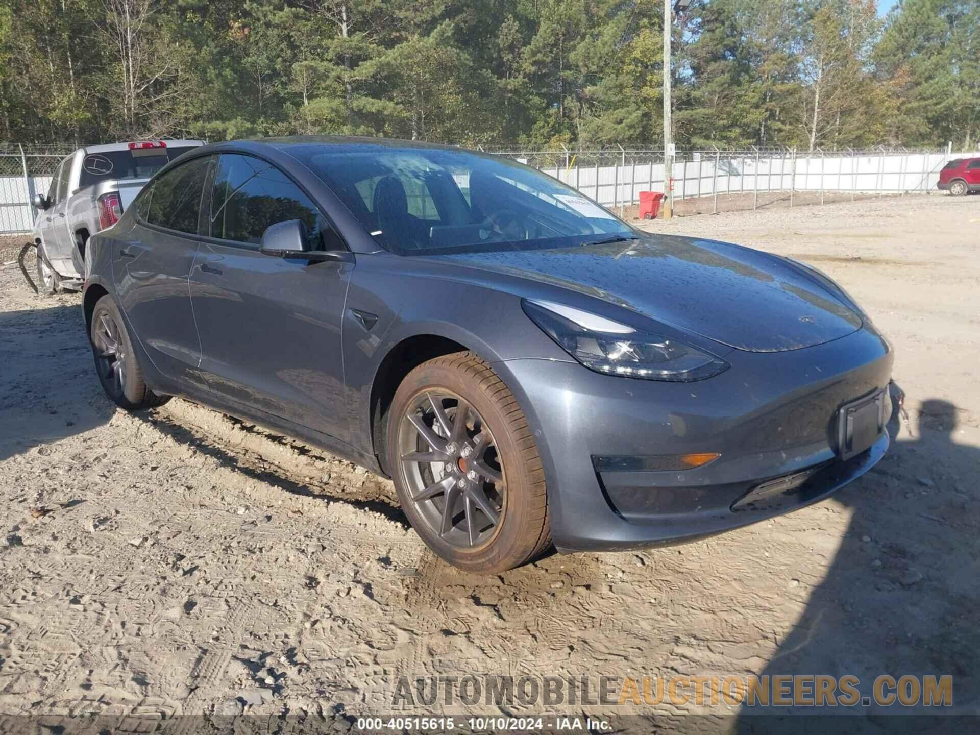 5YJ3E1EA3NF370051 TESLA MODEL 3 2022