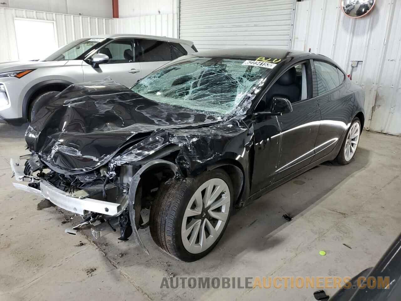 5YJ3E1EA3NF372396 TESLA MODEL 3 2022